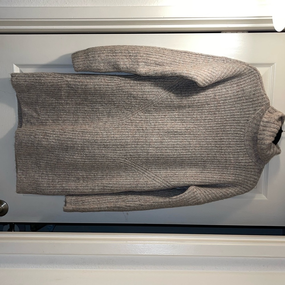 Pre-Owned Women’s Abercrombie & Fitch Sweater Dress Size Medium